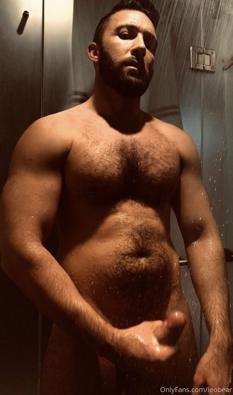 leobear erotic actress pics