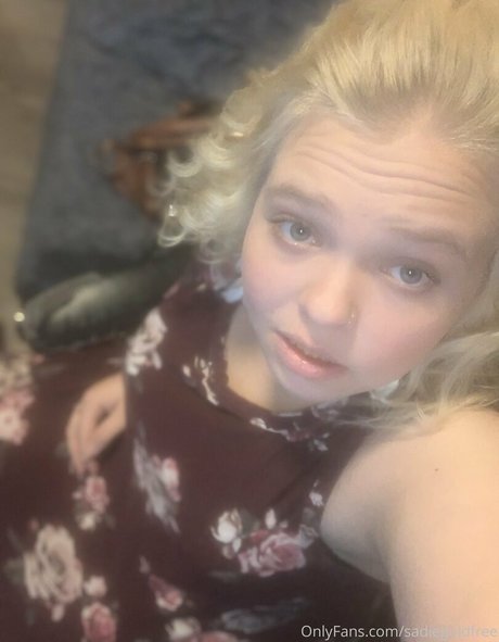 sadiegoldfree nudes actress gallery