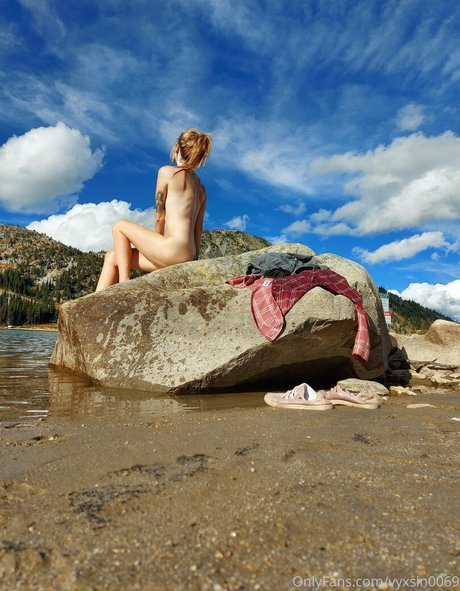 vyxsin0069 beautiful star picture