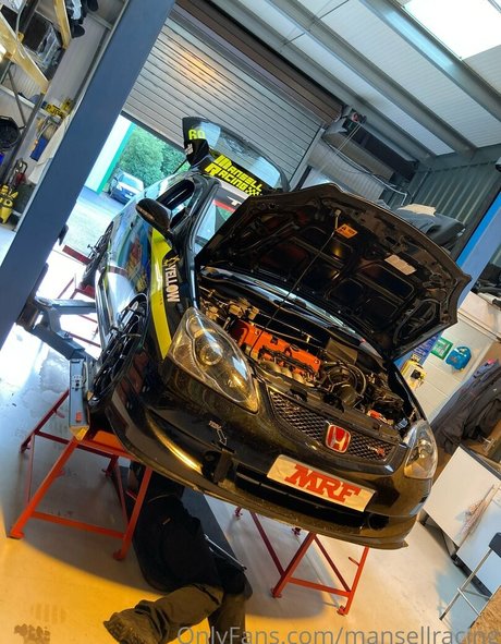 mansellracing model adult image