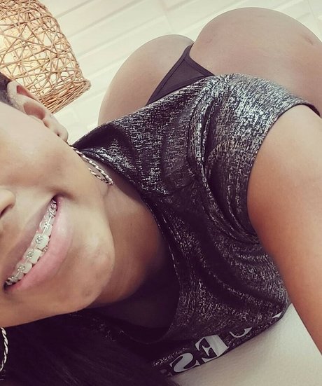 ImAlison pornstar top photos