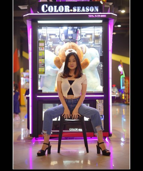 MonicaJeyincaNatasya free pornstar pics