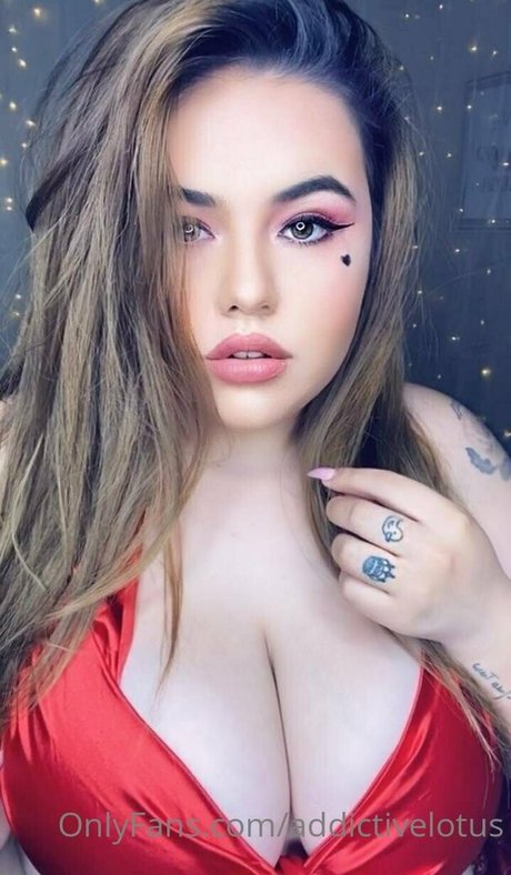 wiickedlotusx adult model galleries