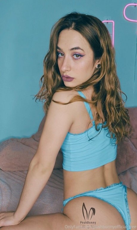 poshbunnyofficial free model pictures