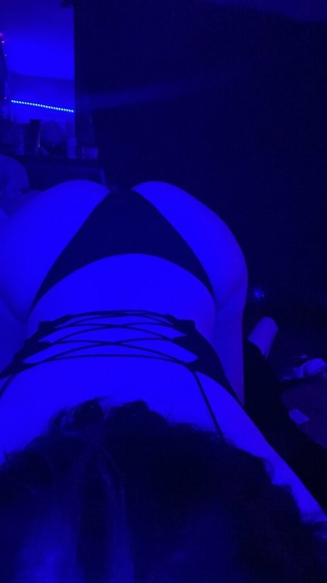 hi oobie sex actress pictures