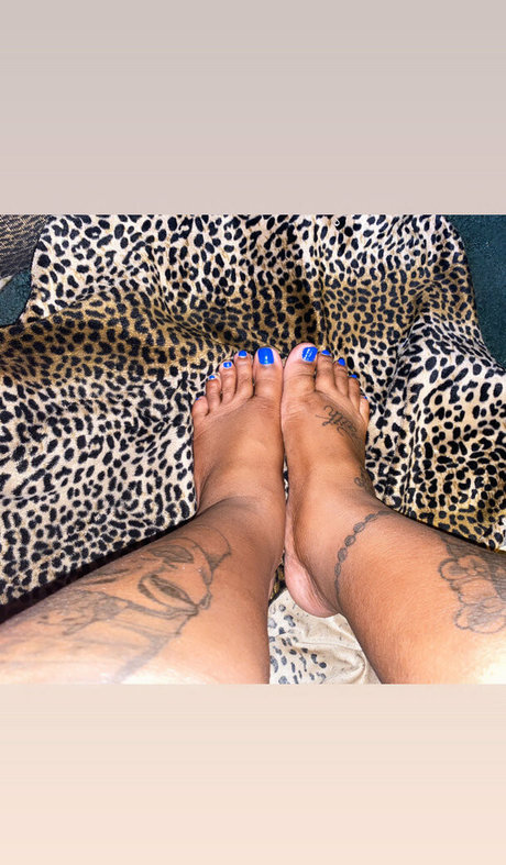 justfat exclusive model images