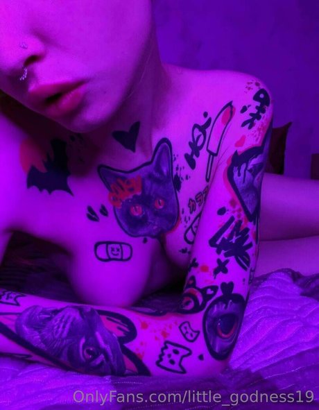 ashly696969 model nudes pic