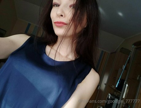 angelina crystal exclusive actress picture