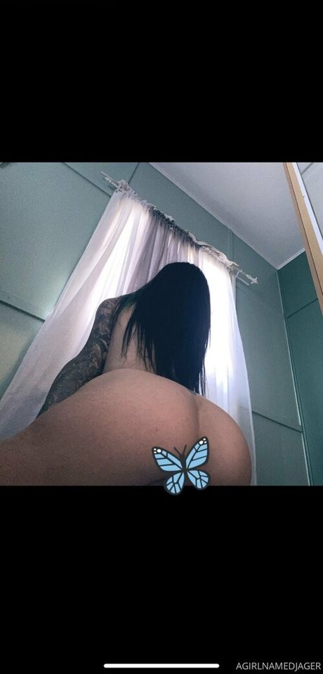 flight attendant onlyfans exclusive photos