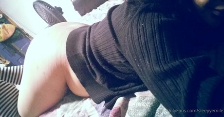 sleepyemile pornstar art photos