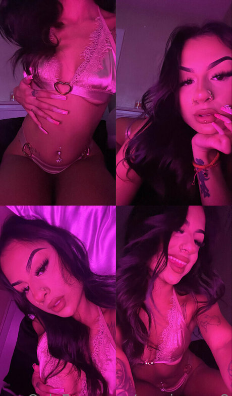 moniqueee8 erotic star picture