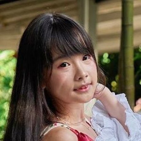 Ola Aphrodite best actress photo