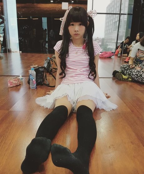 Ola Aphrodite star nude img