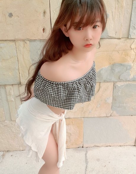 Ola Aphrodite best star picture