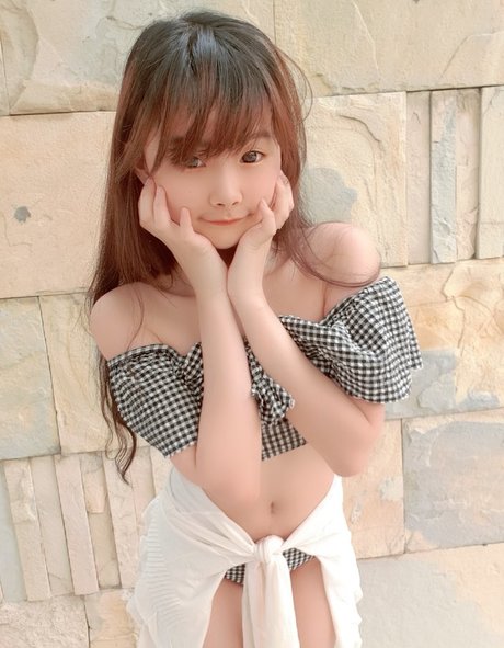 Ola Aphrodite model nudes image