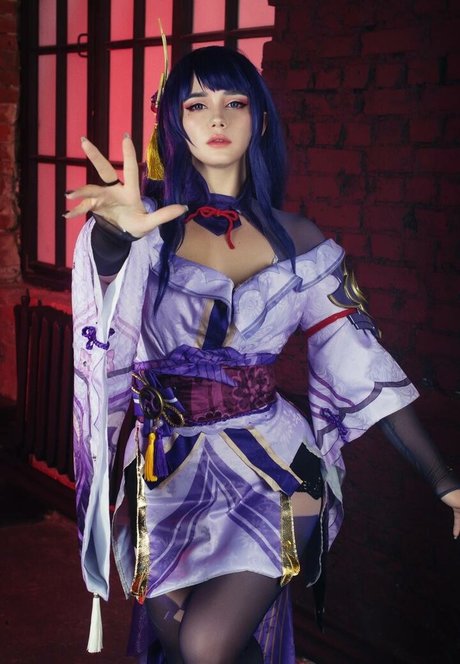 JyuSan sexy model pic