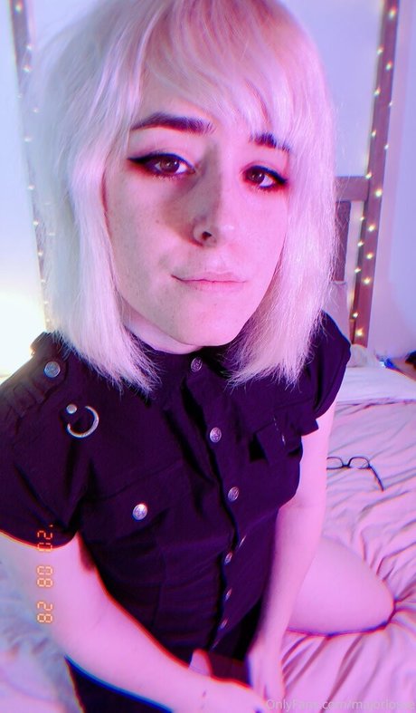 majorlosse star sexy photo