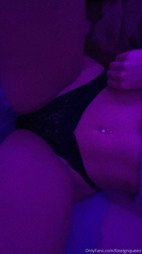 foreignqueen art model photo