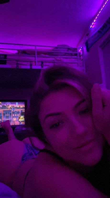 foreignqueen pornstar high quality pic