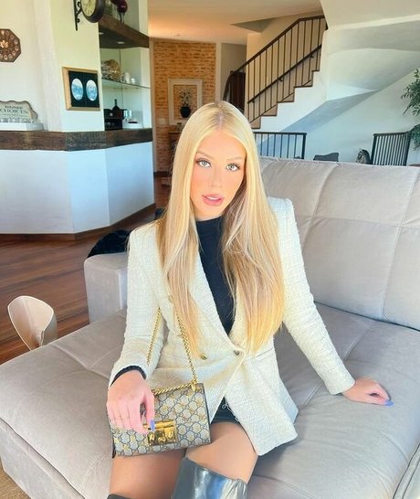 Jessica Crestani model pornographic pics