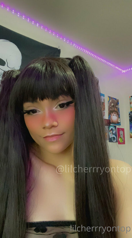 lilcherrryontopfree sexy model picture