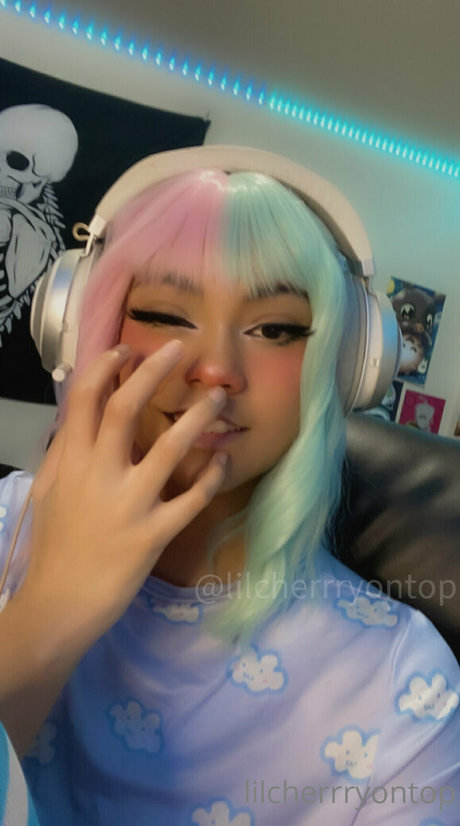 lilcherrryontopfree pornstar naked galleries