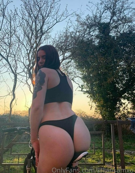 jilliansamxo pornstar adult pics