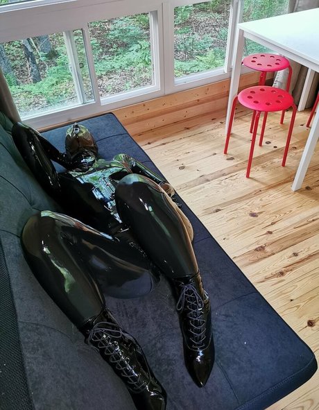 vickydevika nude actress gallery