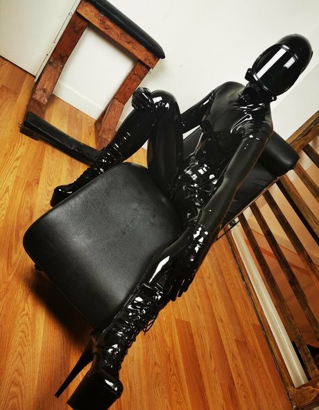 vickydevika model nude pic