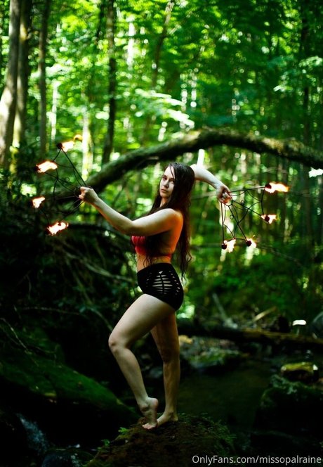 missopalraine model best pics