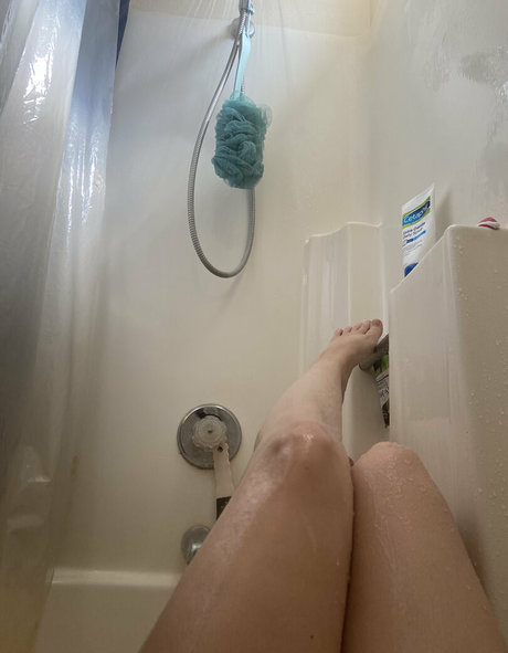 bbygirldess hot pornstar pic