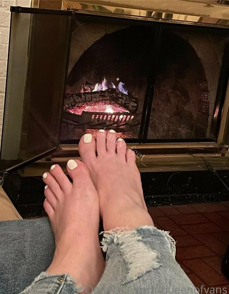 queenofvans star beautiful photo