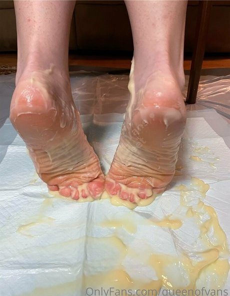 queenofvans exclusive star img