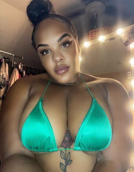 weloveriri best model pics