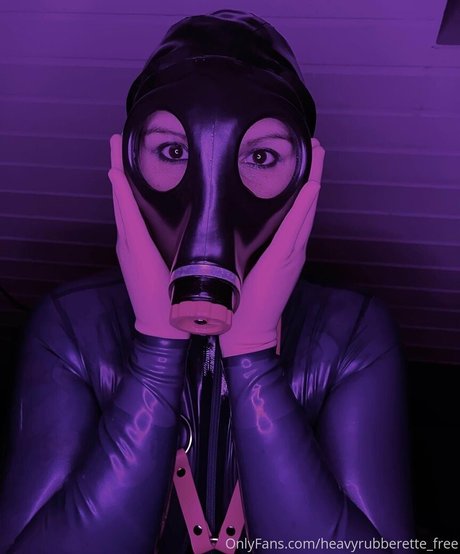 heavyrubberette free model pornographic image