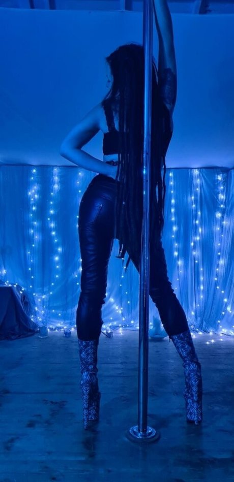 blazediablo model naked images