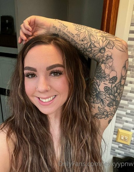 lexxyypnw best pornstar image