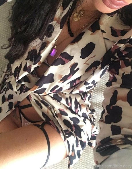 little desy sexy model archive