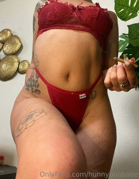 hunnybunbabe nude pornstar gallery