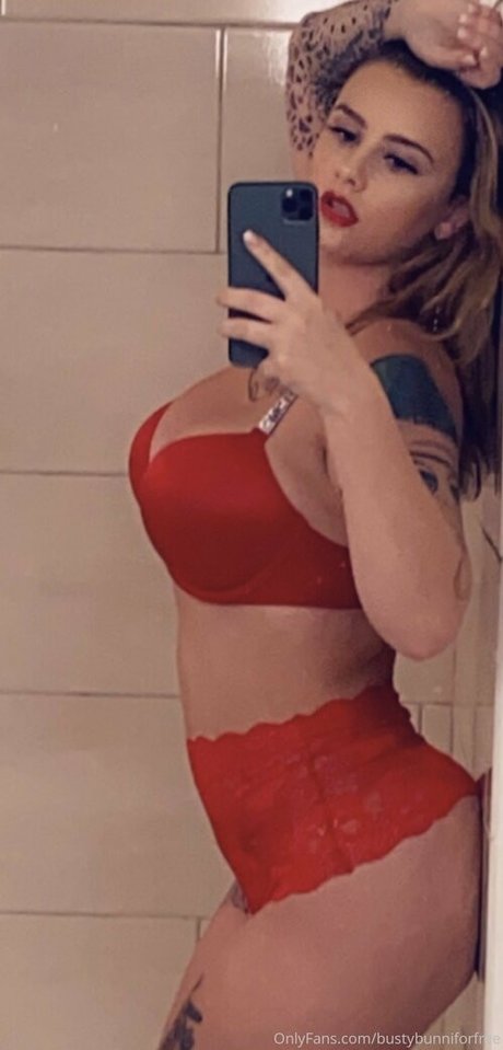 bustybunniforfree pretty pornstar pictures