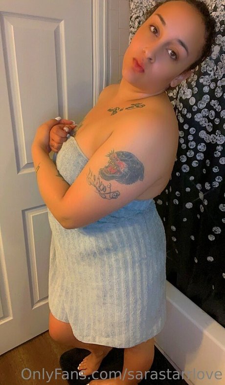 sarastarrlove model porn photo