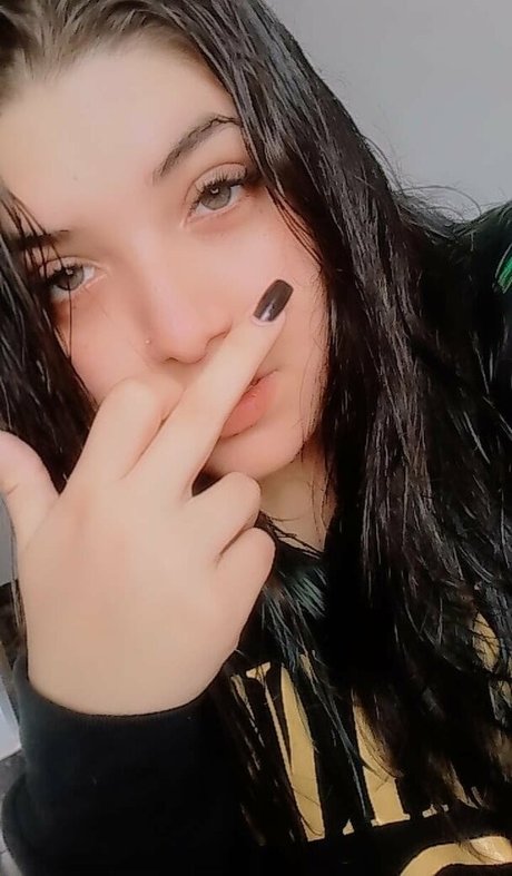 Shay Bongiovi star naked image