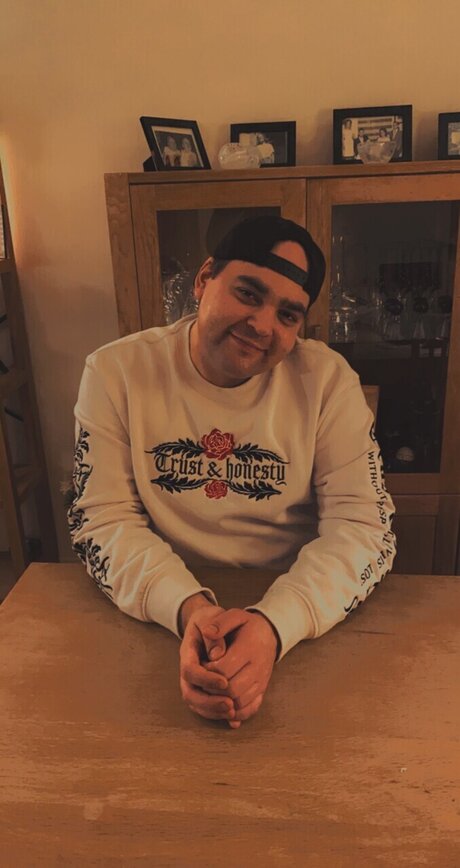 andrew88 model naked gallery