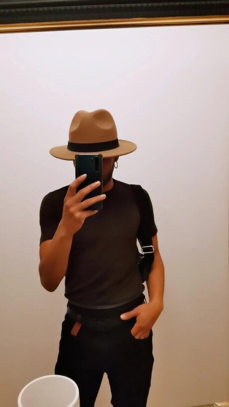 Melaza pornstar hd pictures