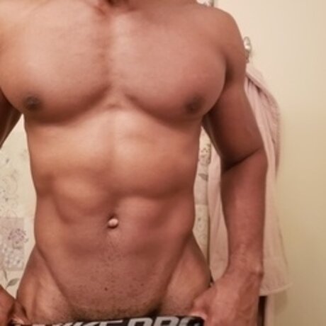 Charlotteshyguy star porn photo