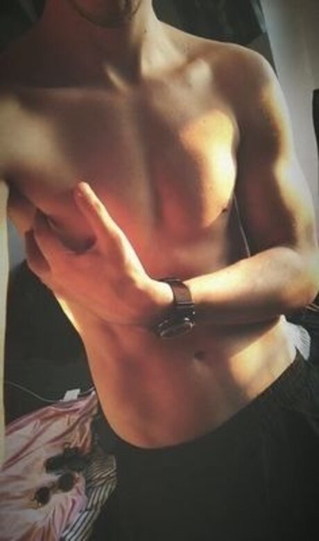 u8150071 pornographic actress gallery