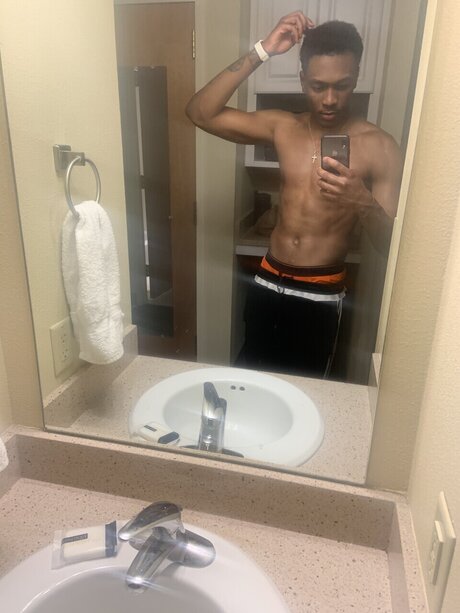 Slimmyy porn star image