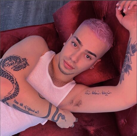 dholl model pornographic photo