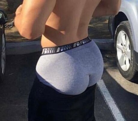 LatinxBody star adult pictures