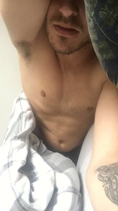 REDhottwink xxx actress photos